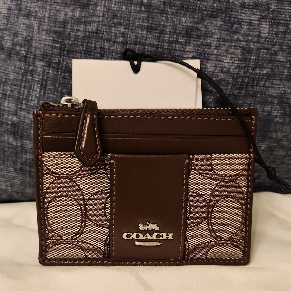 Coach Signature Brown and Cream Card Holder